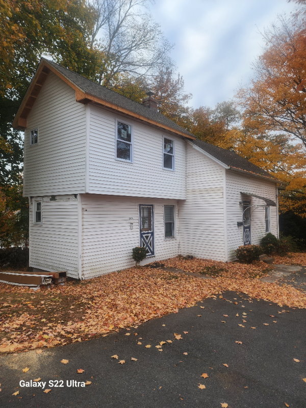 148 Maple St - Photo 2 of 14