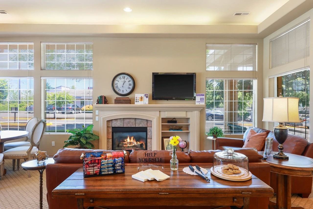 Willow Springs - Photo 4 of 23