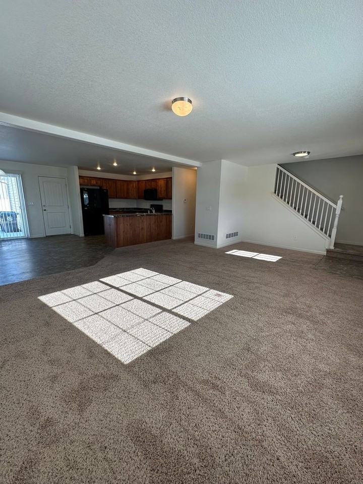 6618 Wilderness Trl - Photo 4 of 12