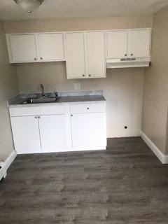 506 State St #25 - Photo 2 of 7