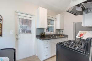 featured image of 3951 Centre St #A