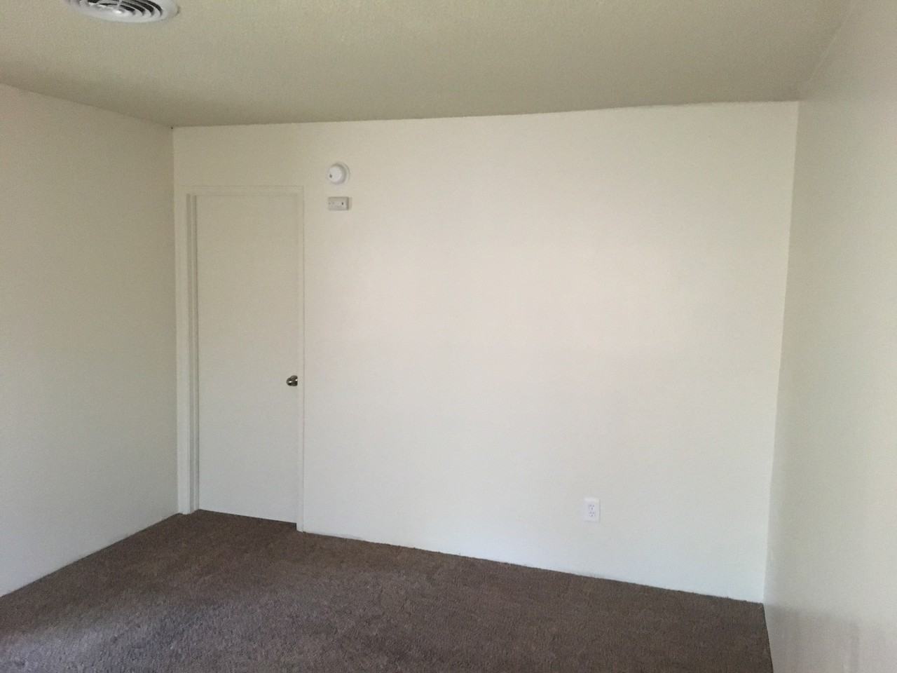 200 Lincoln Ave. - Photo 7 of 13