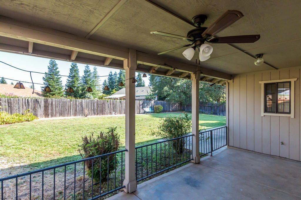 4446 Tralee Ln - Photo 3 of 21