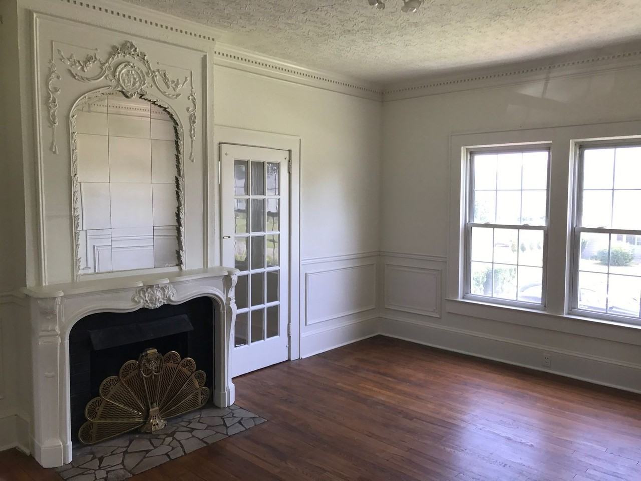 502 Highland Ave - Photo 2 of 6