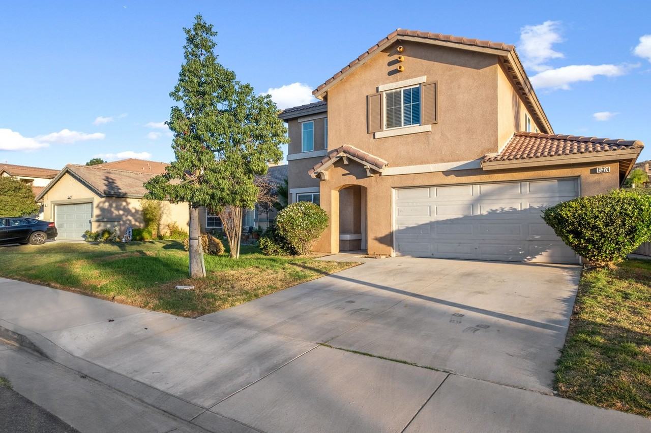15324 Adobe Way - Photo 2 of 35