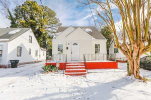 featured image of 1609 Richmond Ave
