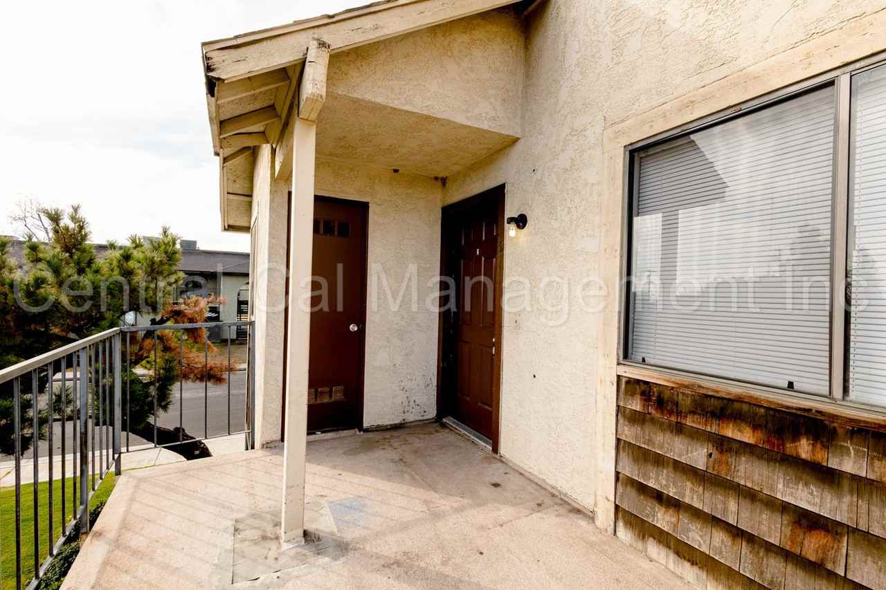2809 Morin Ct - Photo 2 of 17