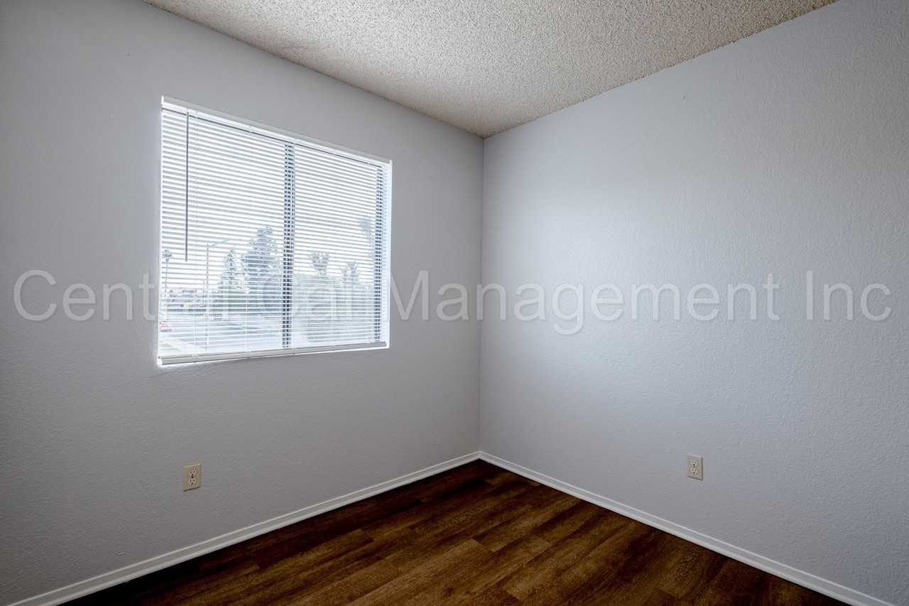 2809 Morin Ct - Photo 6 of 17