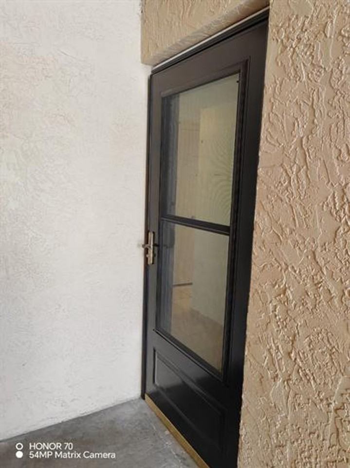 5820 N Church Ave #129 - Photo 3 of 29