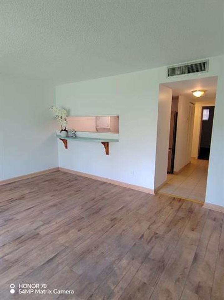 5820 N Church Ave #129 - Photo 7 of 29