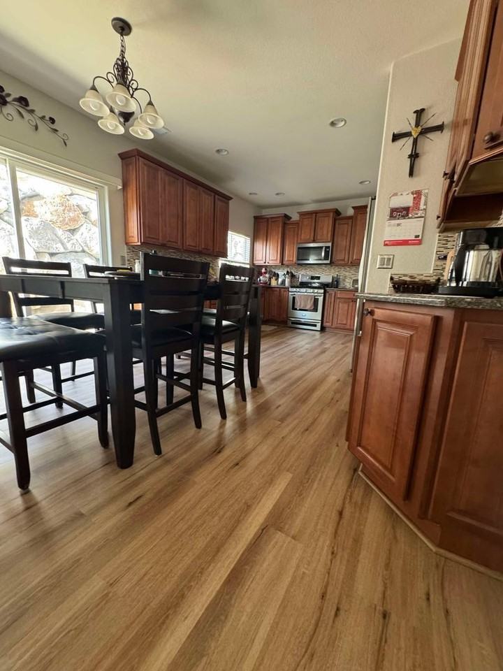 5109 Northern Lights Dr - Photo 4 of 16