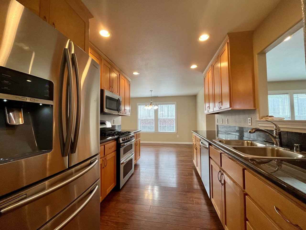 2338 Alfred Cir - Photo 2 of 12