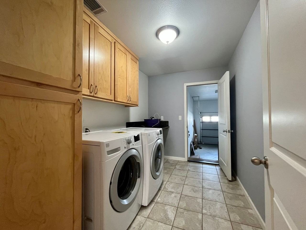 2338 Alfred Cir - Photo 4 of 12