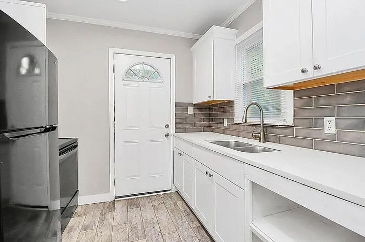 1309 Moretz Ave - Photo 2 of 30