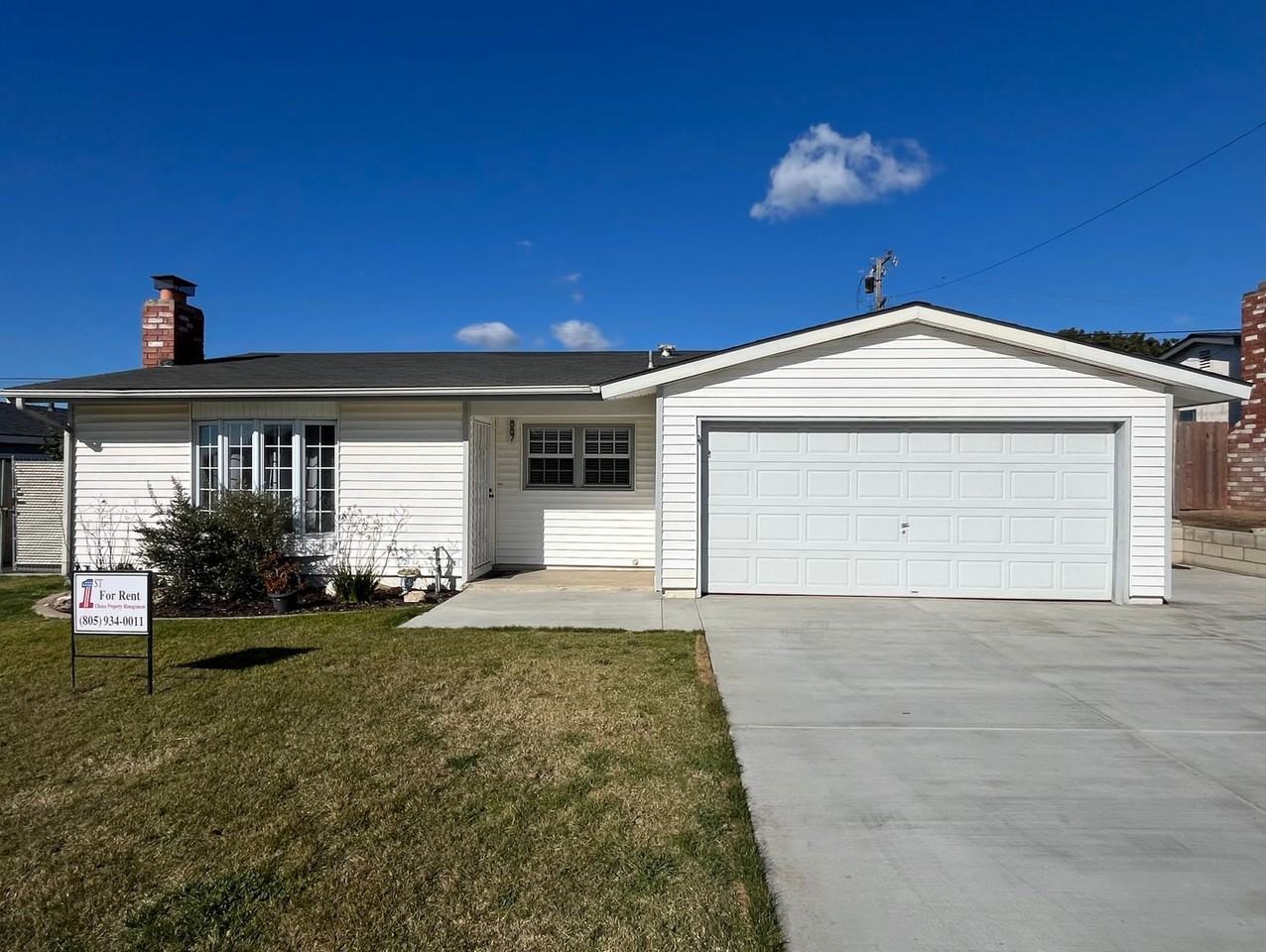 887 Redwood Ave - Photo 3 of 16