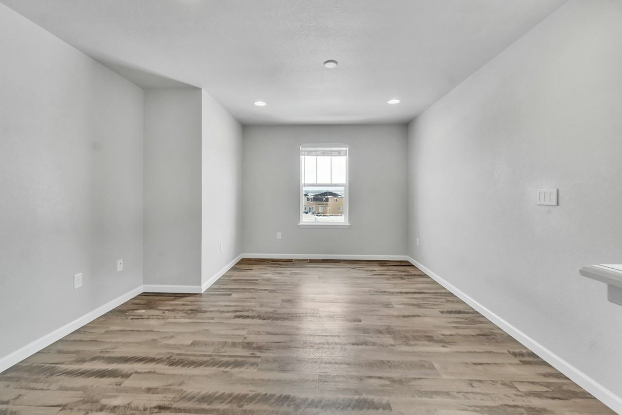 12822 Crownover Way - Photo 4 of 19