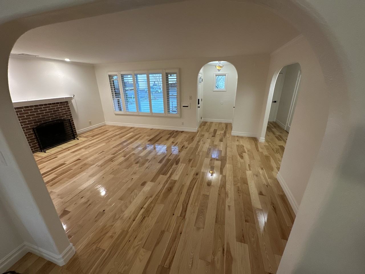 584 Saratoga Ave #NA - Photo 3 of 29