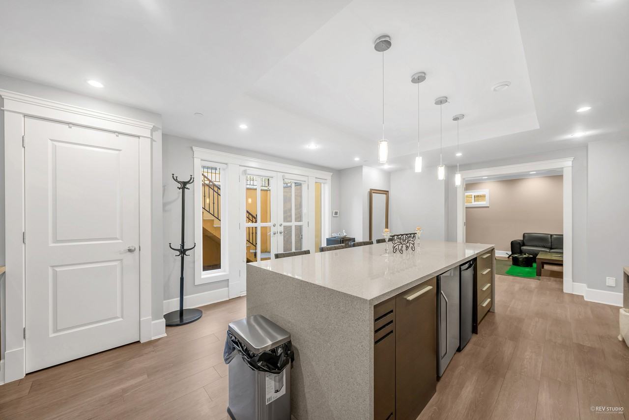 1517 West 59th Avenue - Photo 3 of 14