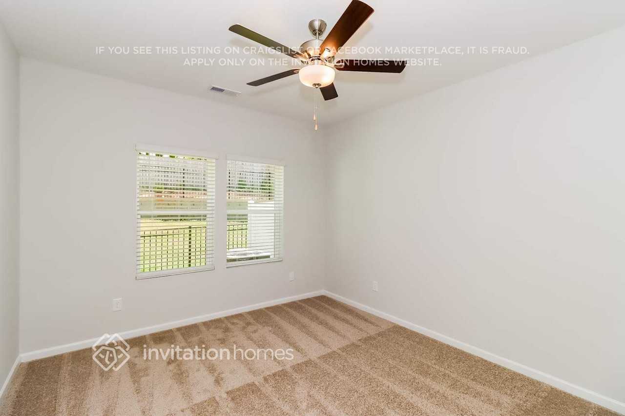1907 Commerce Dr - Photo 6 of 11