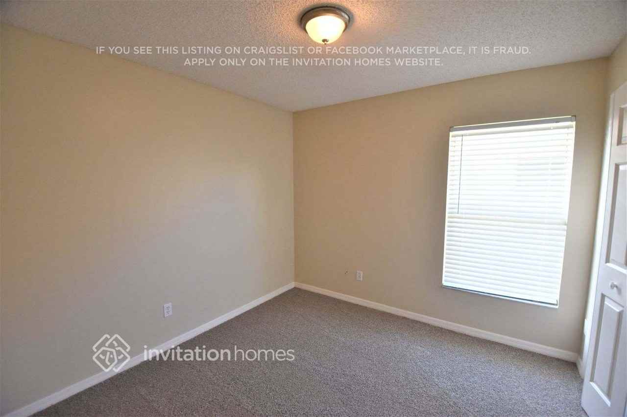 2419 Braemar Dr - Photo 5 of 11