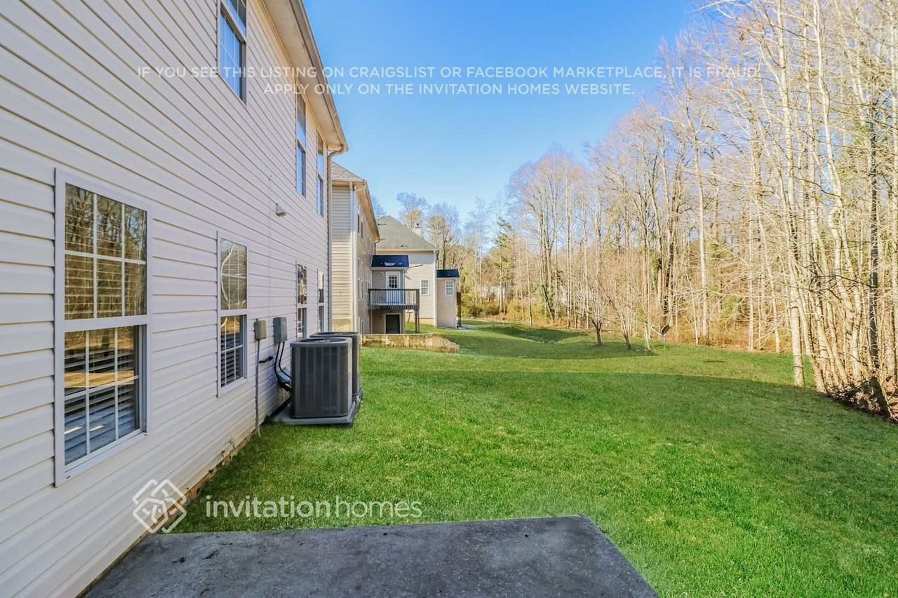 3505 Revere Cir - Photo 4 of 6