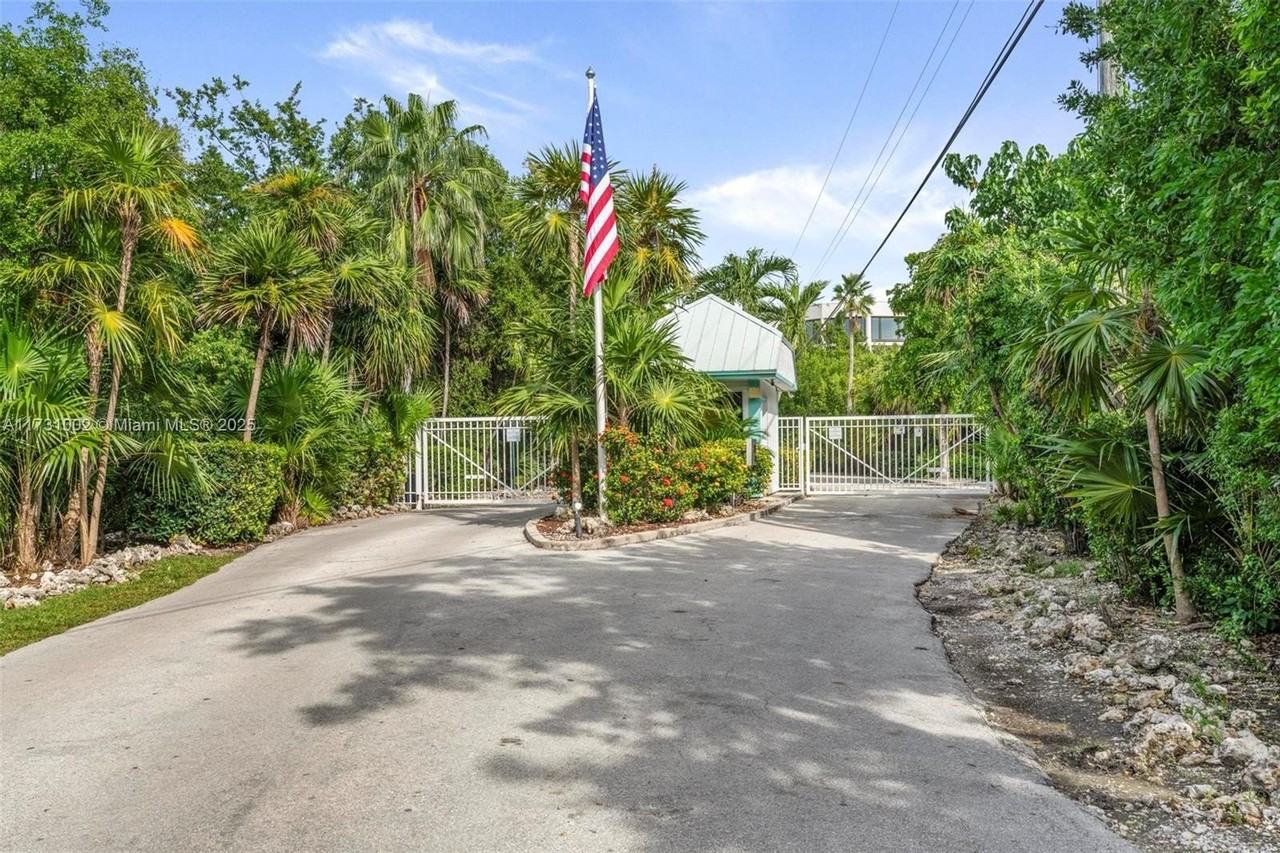 7401 Gulf Of Mexico Blvd #4 - Photo 2 of 20