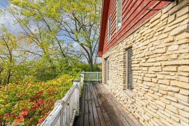 1011 Meadow Ave - Photo 3 of 19