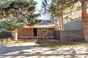 featured image of 10227 E Peakview Ave