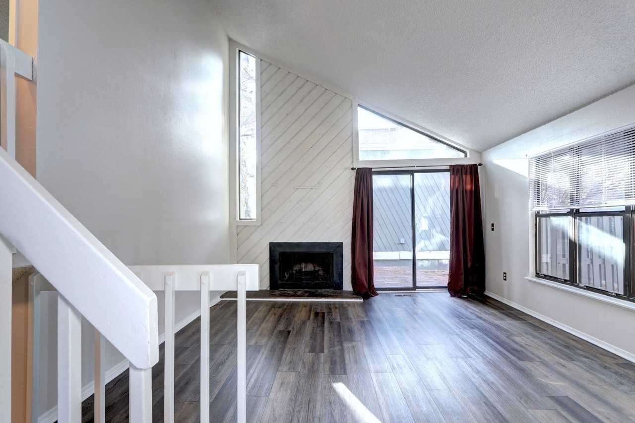 10227 E Peakview Ave - Photo 3 of 28