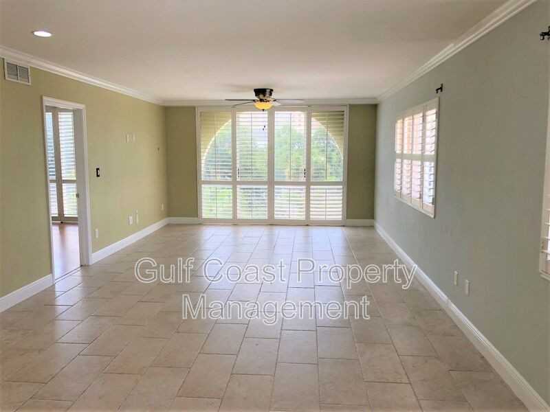 301 S Gulfstream Ave #301 - Photo 7 of 19