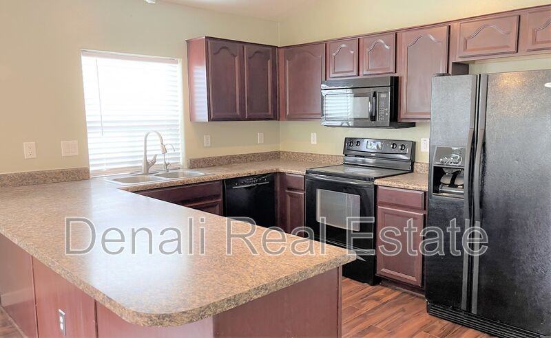 3984 E Tanzanite Ln - Photo 4 of 20