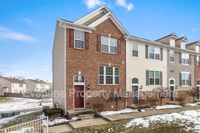 12726 Hannah Hill Rd - Photo 2 of 31