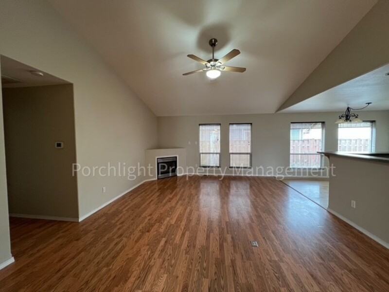 2001 Buttercup Dr - Photo 3 of 22