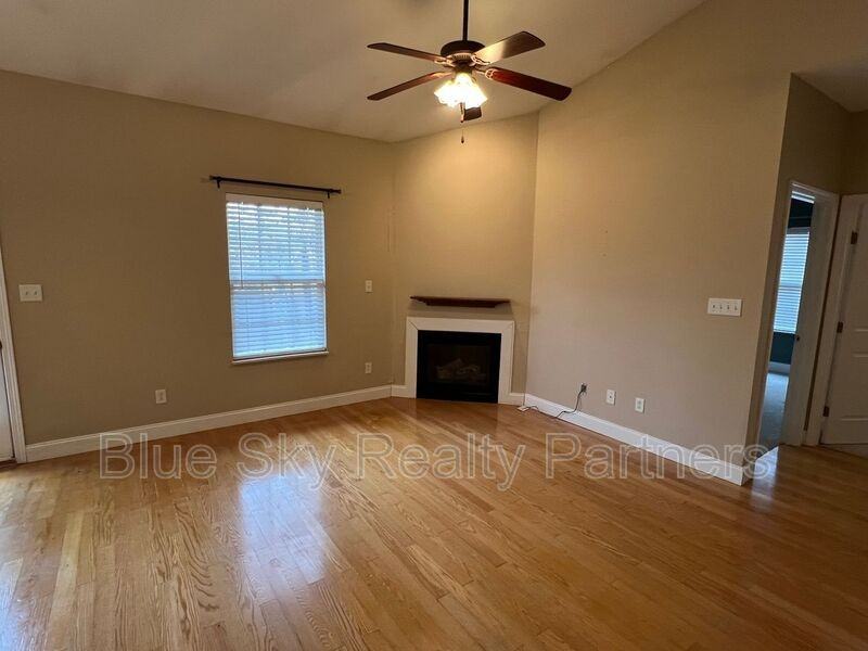 2432 Pine Marten Way - Photo 2 of 20