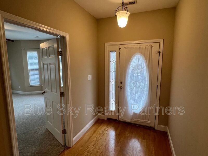 2432 Pine Marten Way - Photo 4 of 20