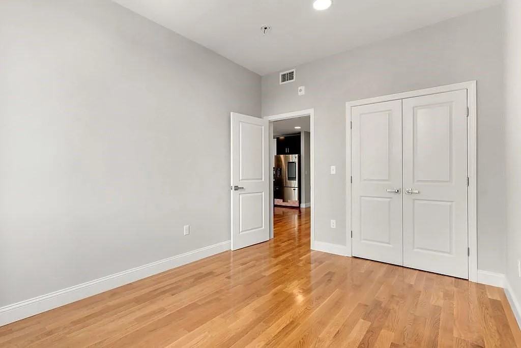 10 Taber St #306 - Photo 3 of 9