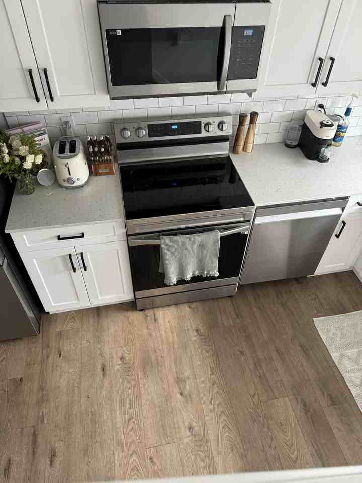 15407 78 St Nw - Photo 3 of 13