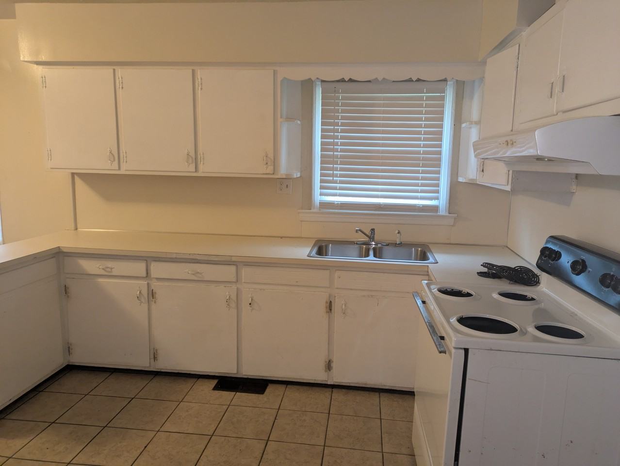 914 Lake Rushin Dr - Photo 6 of 23