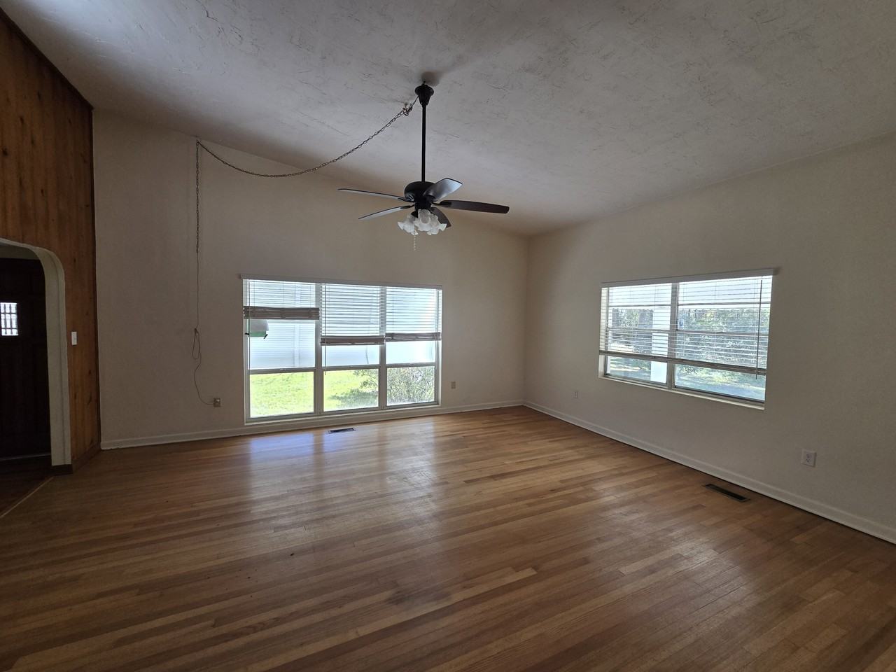 19303 Fort Dade Ave - Photo 2 of 38