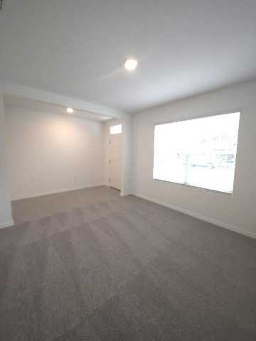 35589 Lockman Way - Photo 4 of 50