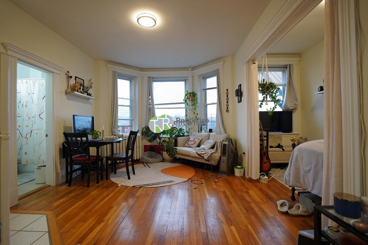 1302 Commonwealth Ave #32 - Photo 3 of 21