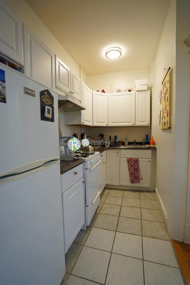 1302 Commonwealth Ave #32 - Photo 7 of 21