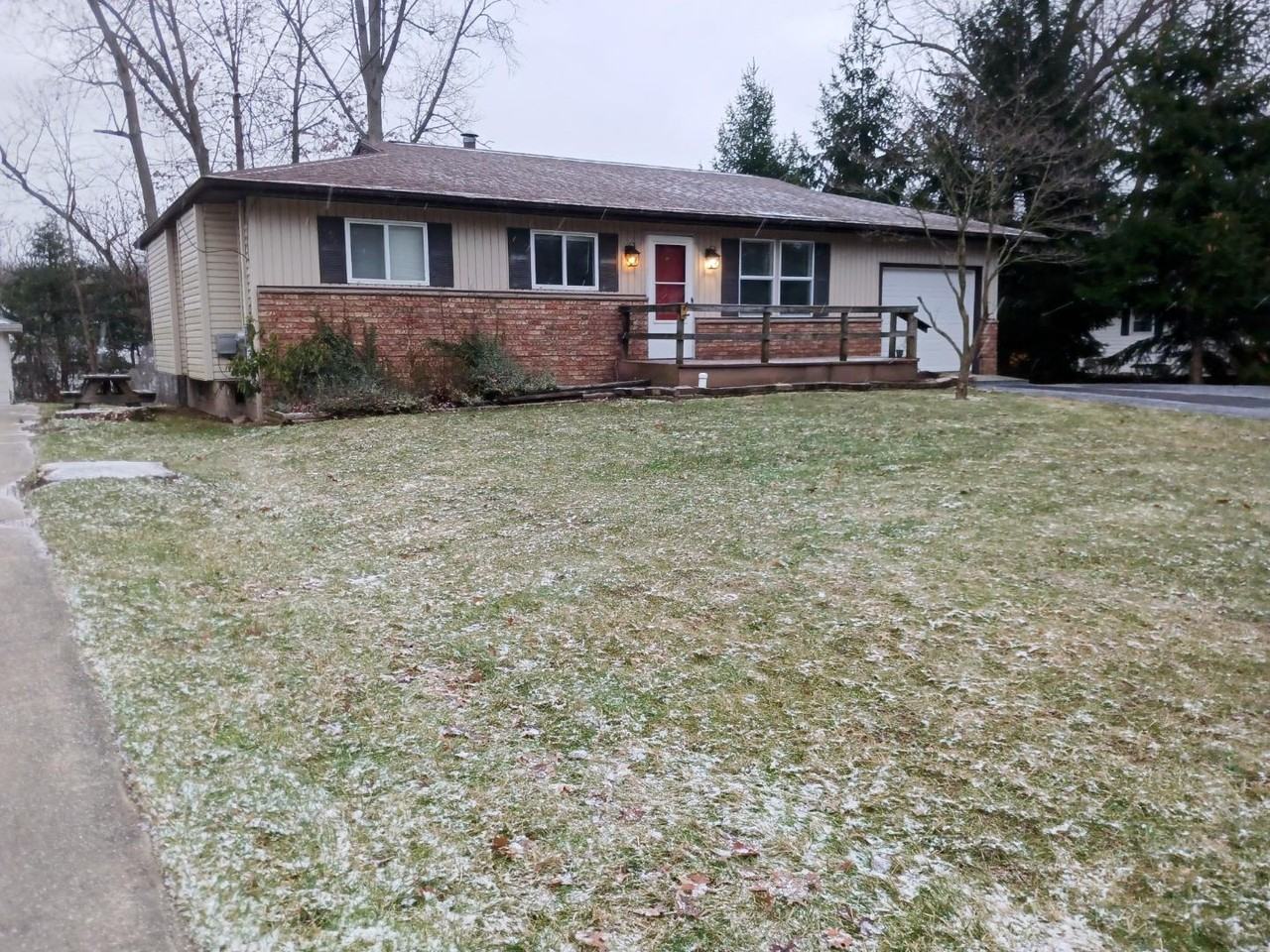 2955 Hilda Drive Southeast - Photo 2 of 2