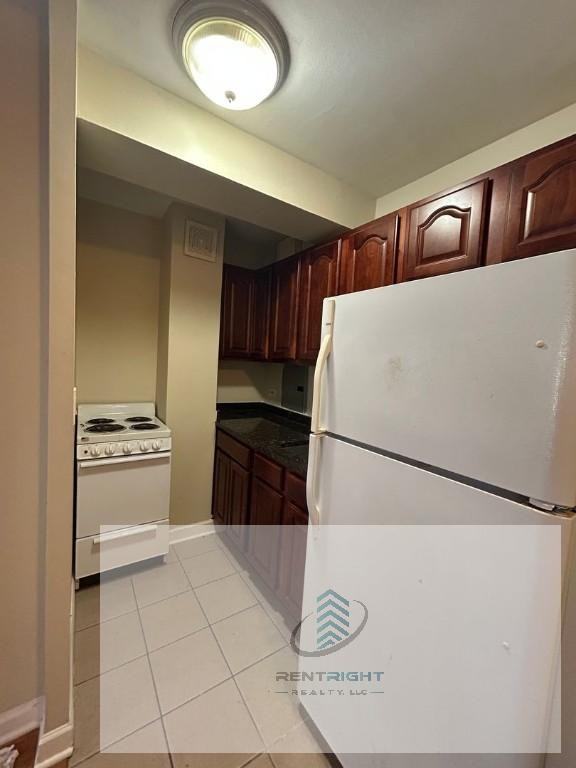 4180 N Marine Dr #1309 - Photo 4 of 20