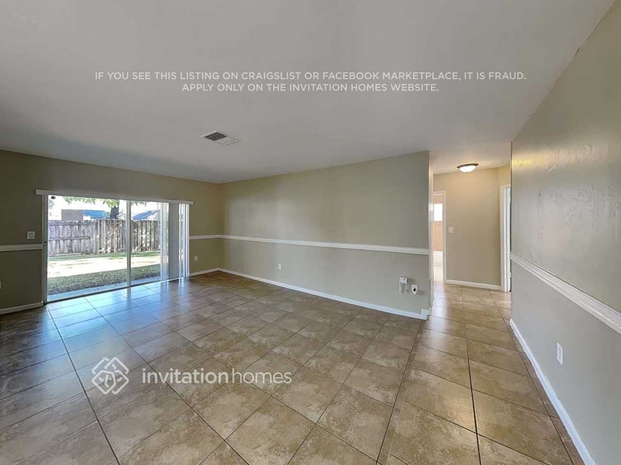 10311 Southwest 156th Street - Photo 3 of 18