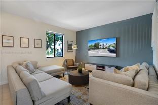 20648 Ne 7th Pl - Photo 1 of 1