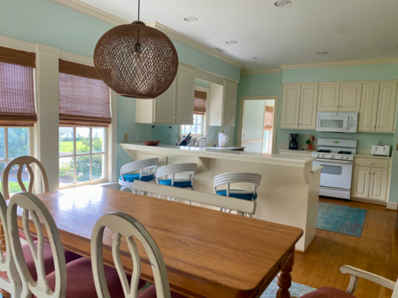 2304 N Lumina Ave - Photo 4 of 18