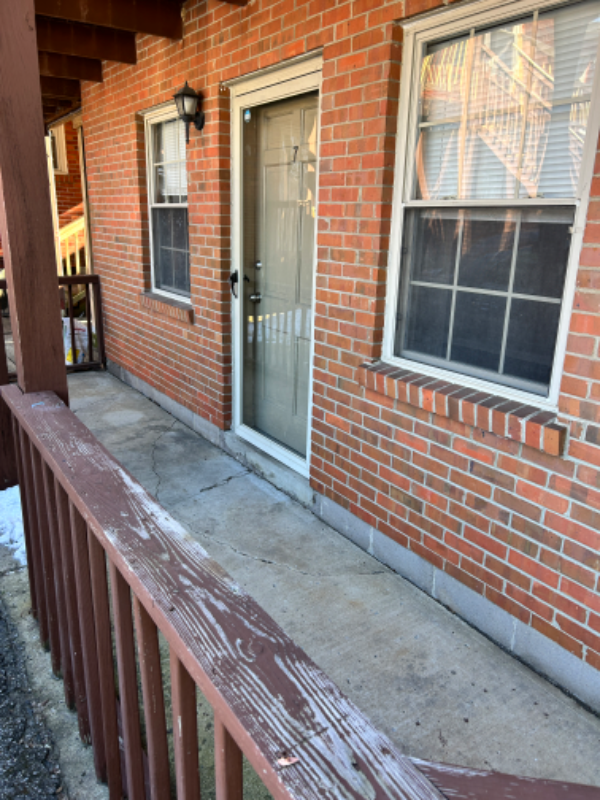 144 Breckenridge Ln #8