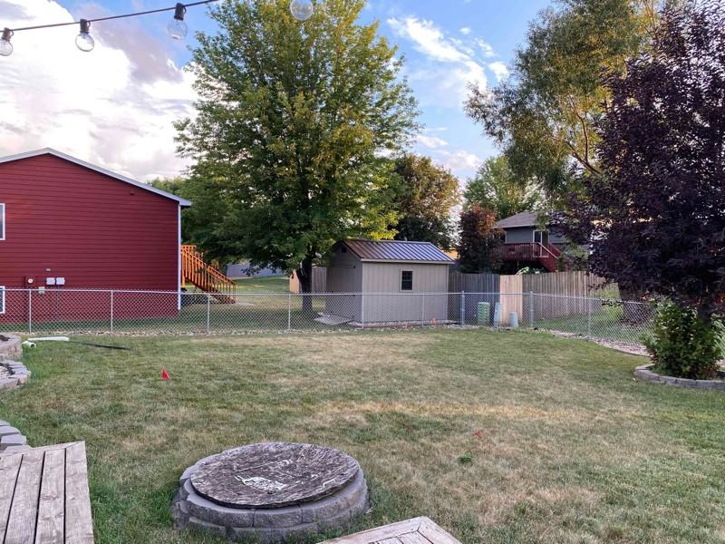 801 N Rose Ave - Photo 2 of 15