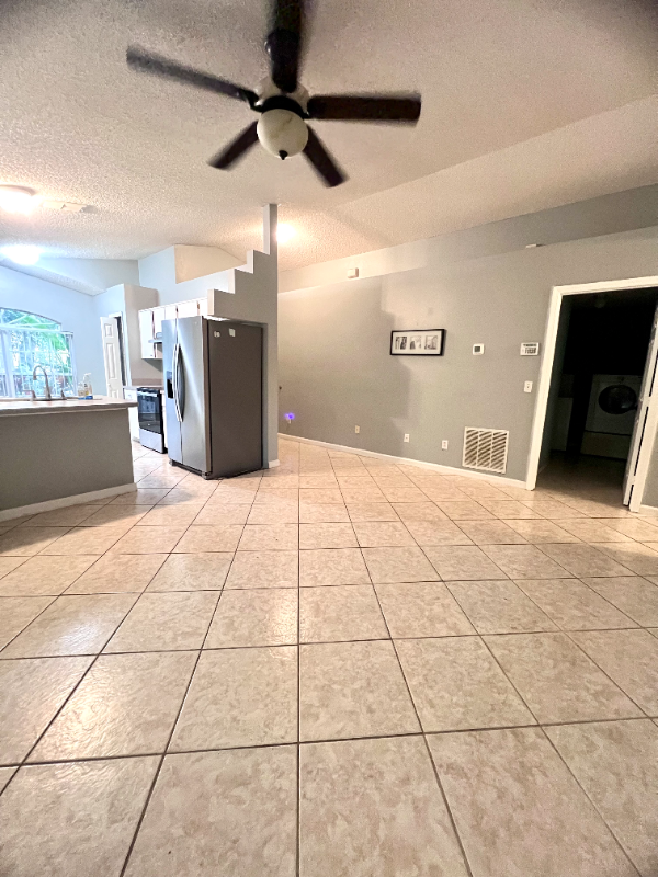 9310 4th Ave - Photo 2 of 20